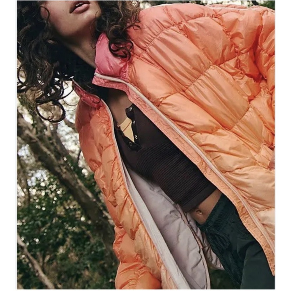 Free People Movement Scrunchy Glossy Pippa‎ Puffer Just Peachy Ombre Size XS - Picture 4 of 10